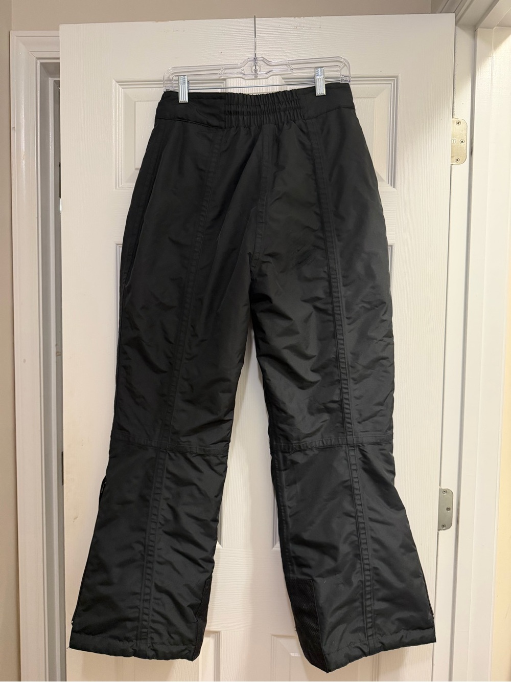 Women’s Black Insulated Snow/Ski Pants